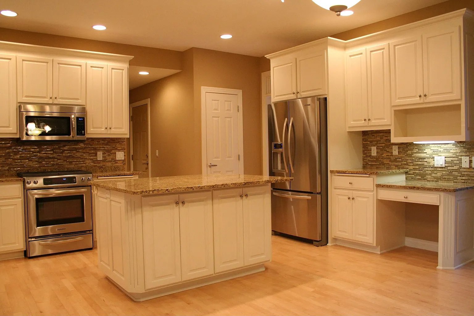 1562 Corral Ln