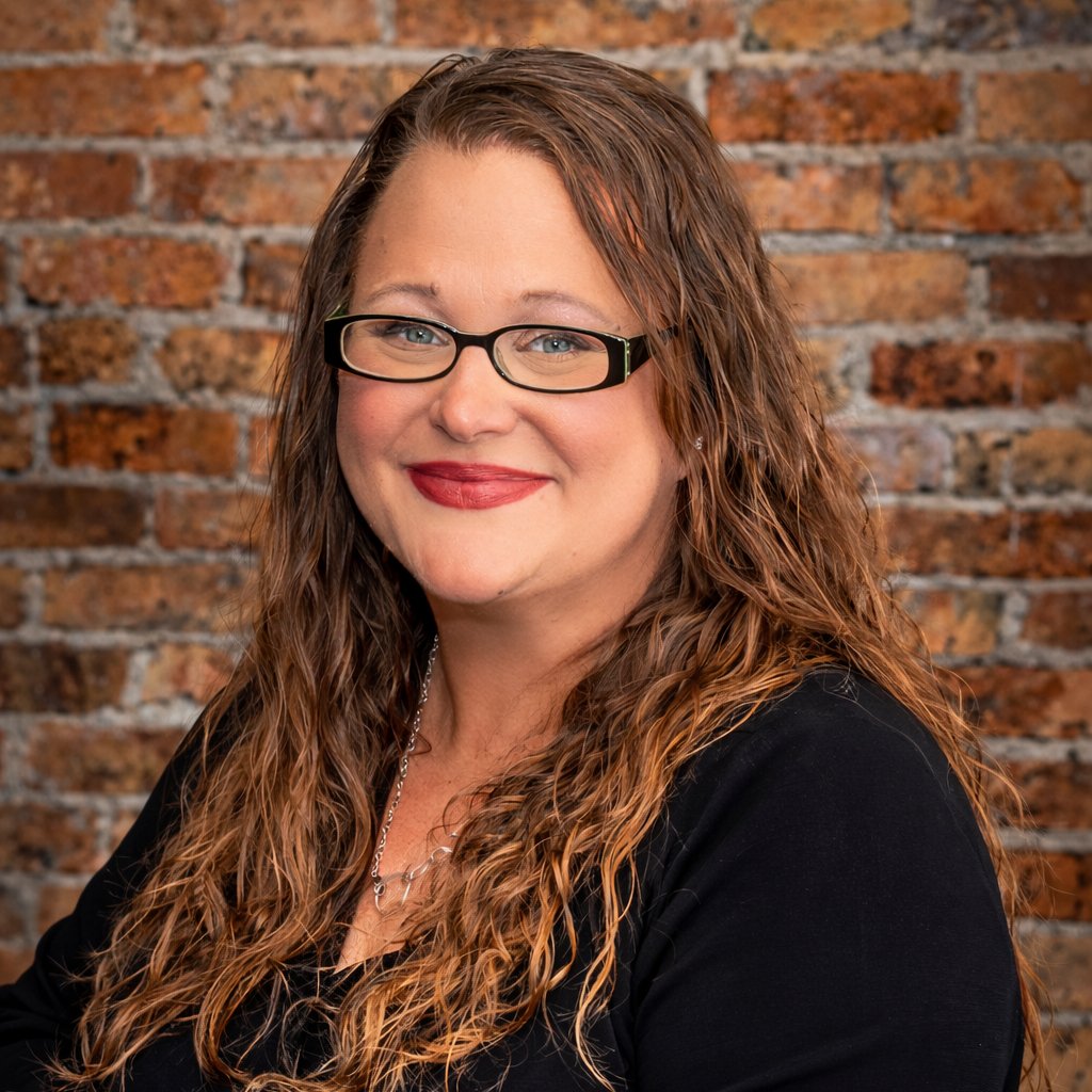 Vicky Bedlek Downers Grove, IL Real Estate Agent Headshot