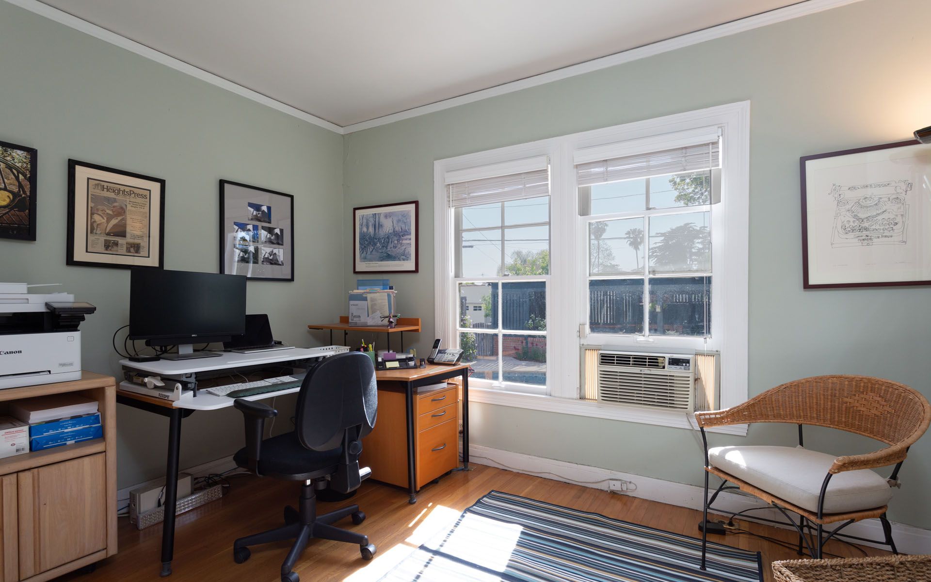 329 N Van Ness Ave, Larchmont