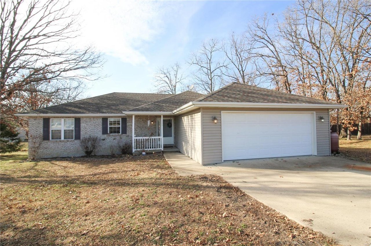 21046 Larson Rd