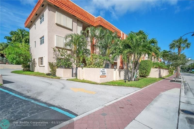 4143 N Ocean Blvd #304