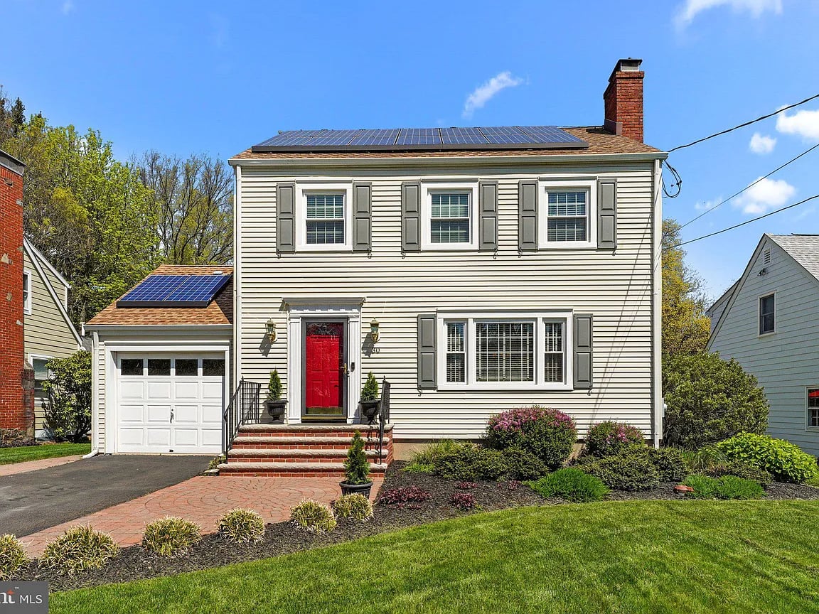 30 Hilltop Rd