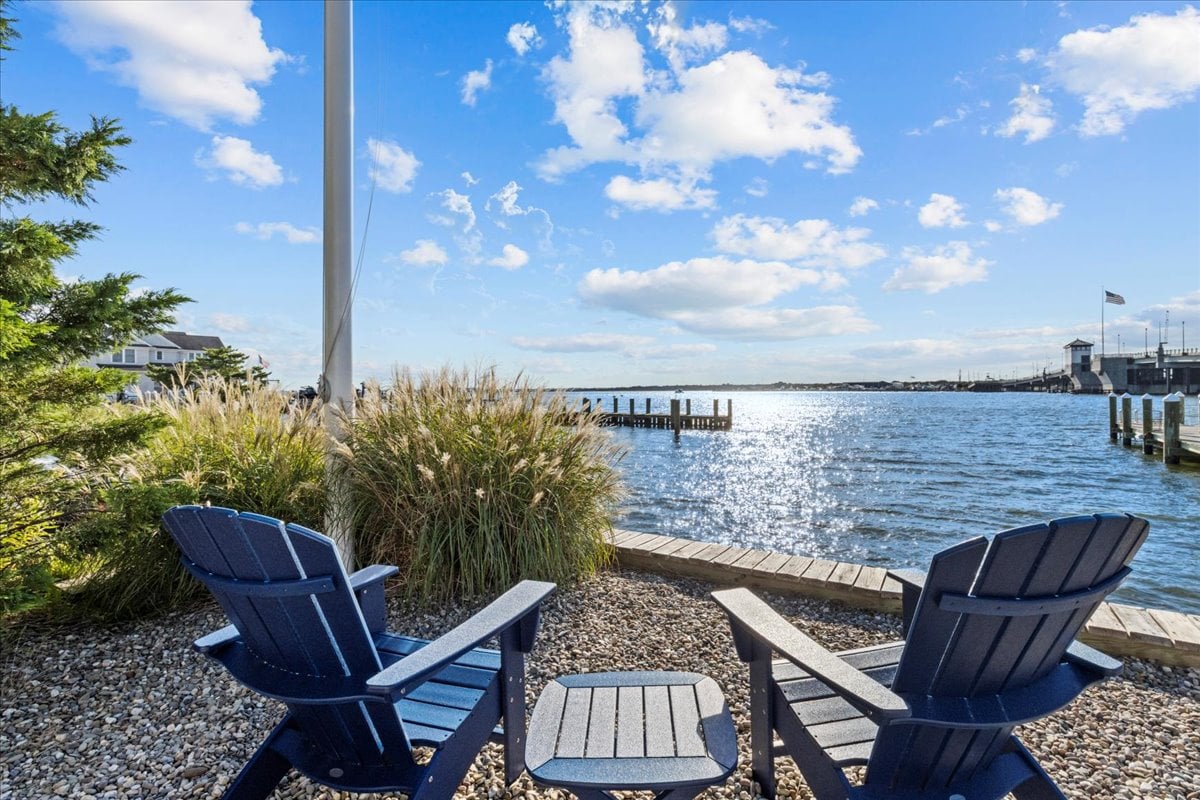 1200 Bay Avenue, Mantoloking