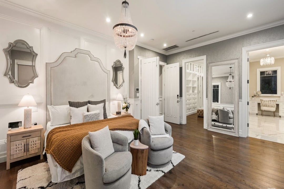 Luminor Heights, Laurel Canyon Blvd, 90046