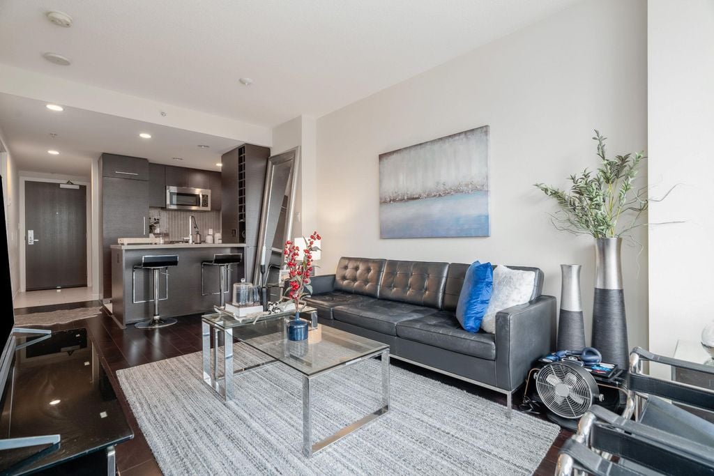 833 Homer St, #1008