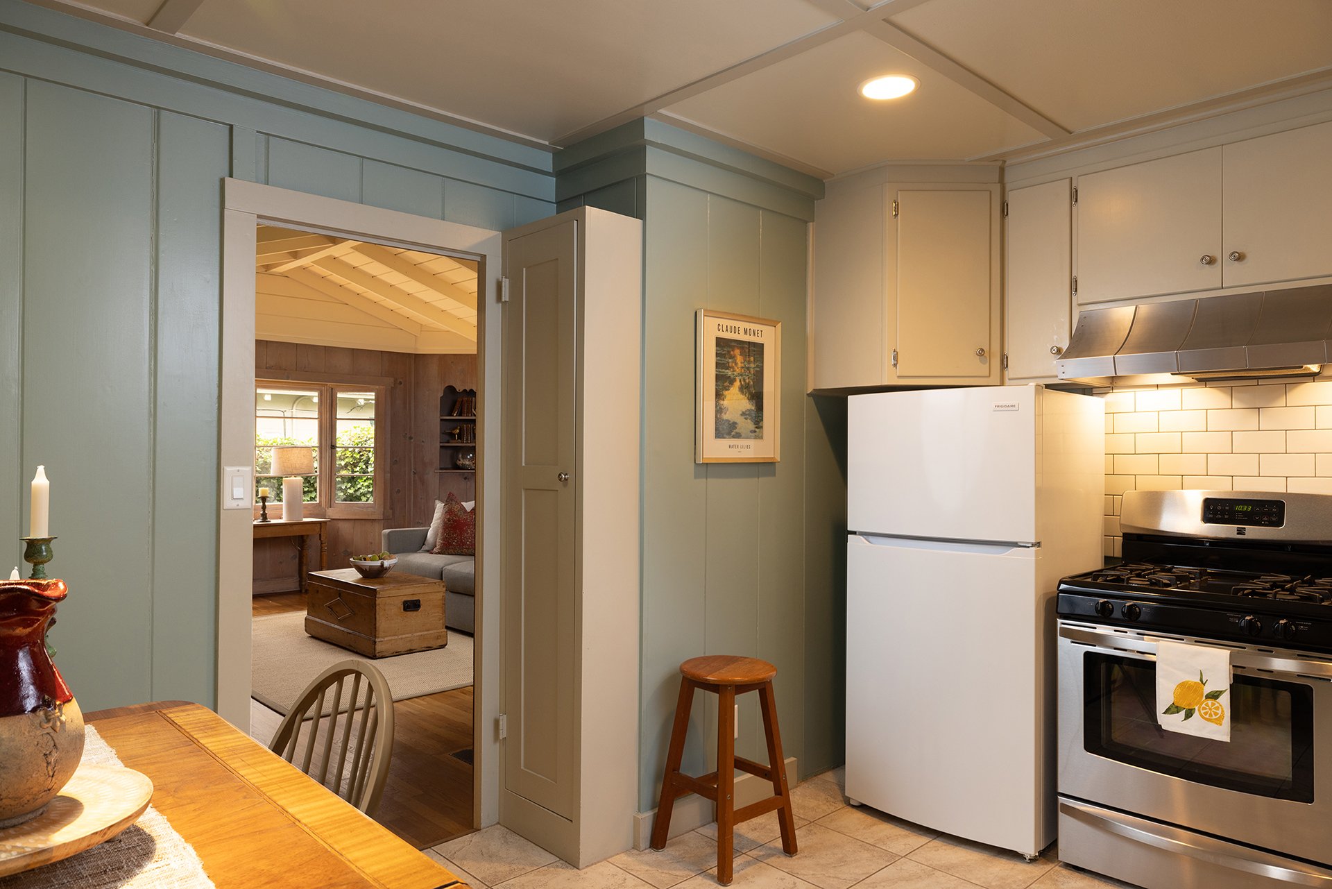 Carmel Cottage Living - Lincoln 3NE of 12th