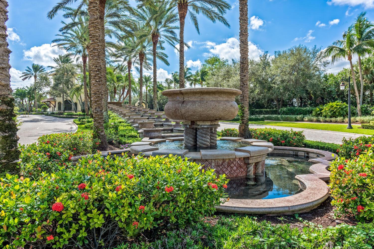 538 Les Jardin Dr