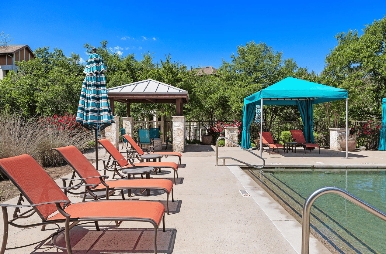 Up to 8 Weeks Free on select units with 12+ month leases