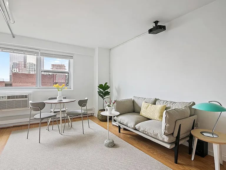 175 Willoughby St, #15E