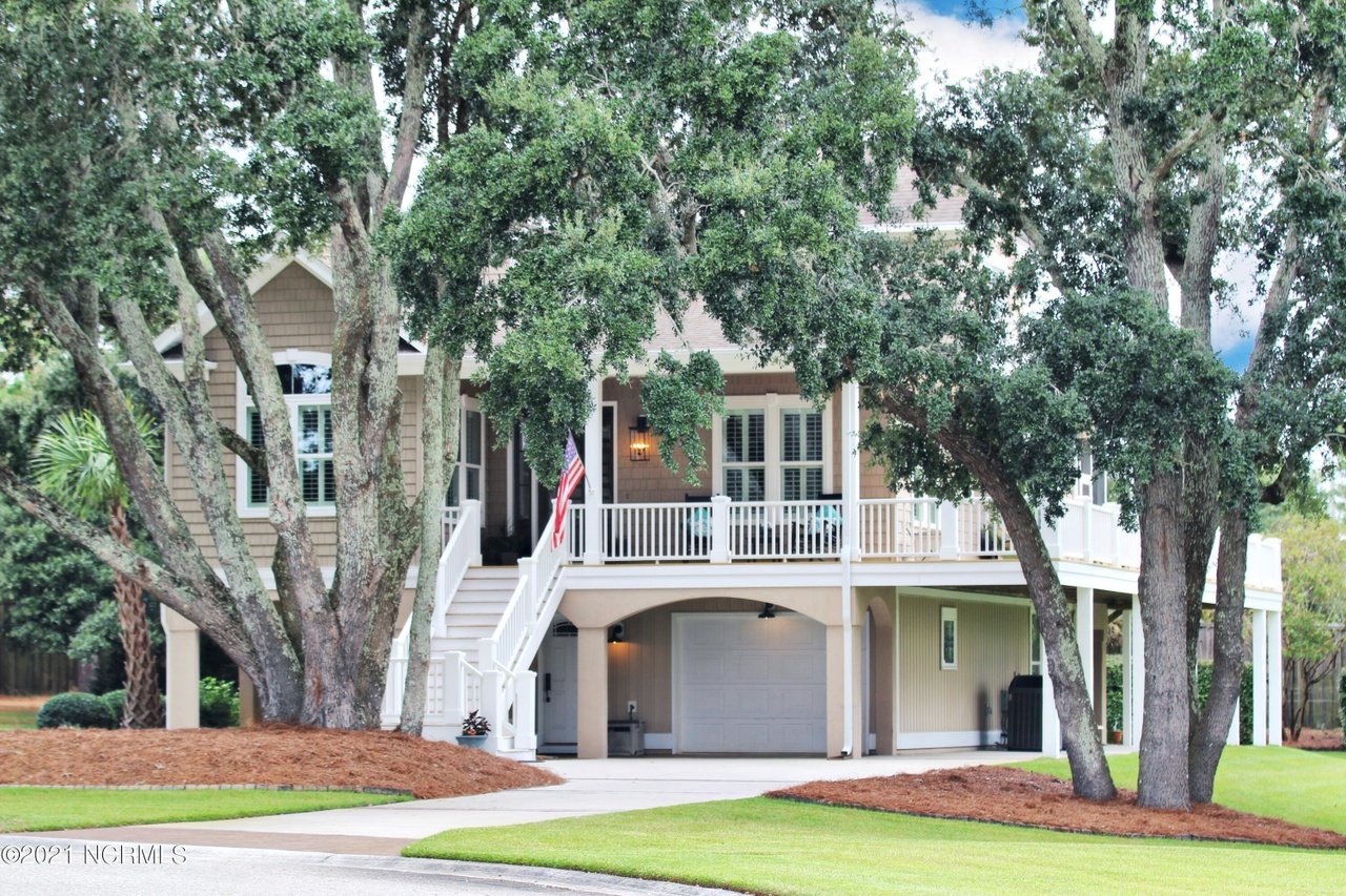 133 Cove Side Ln