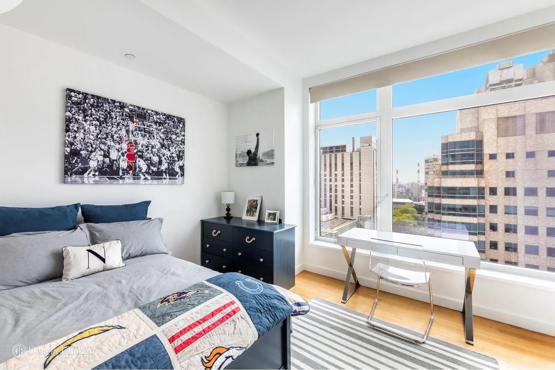 400 E 67th St #18C