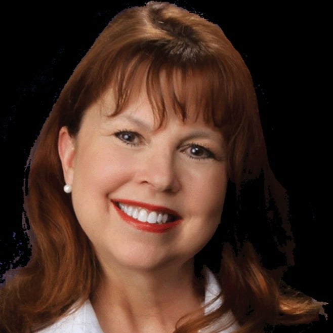 Mary Hansen Waynesville, NC Real Estate Agent Headshot