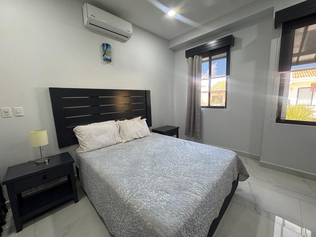 3-Bed Coastal Villa – Marina Access