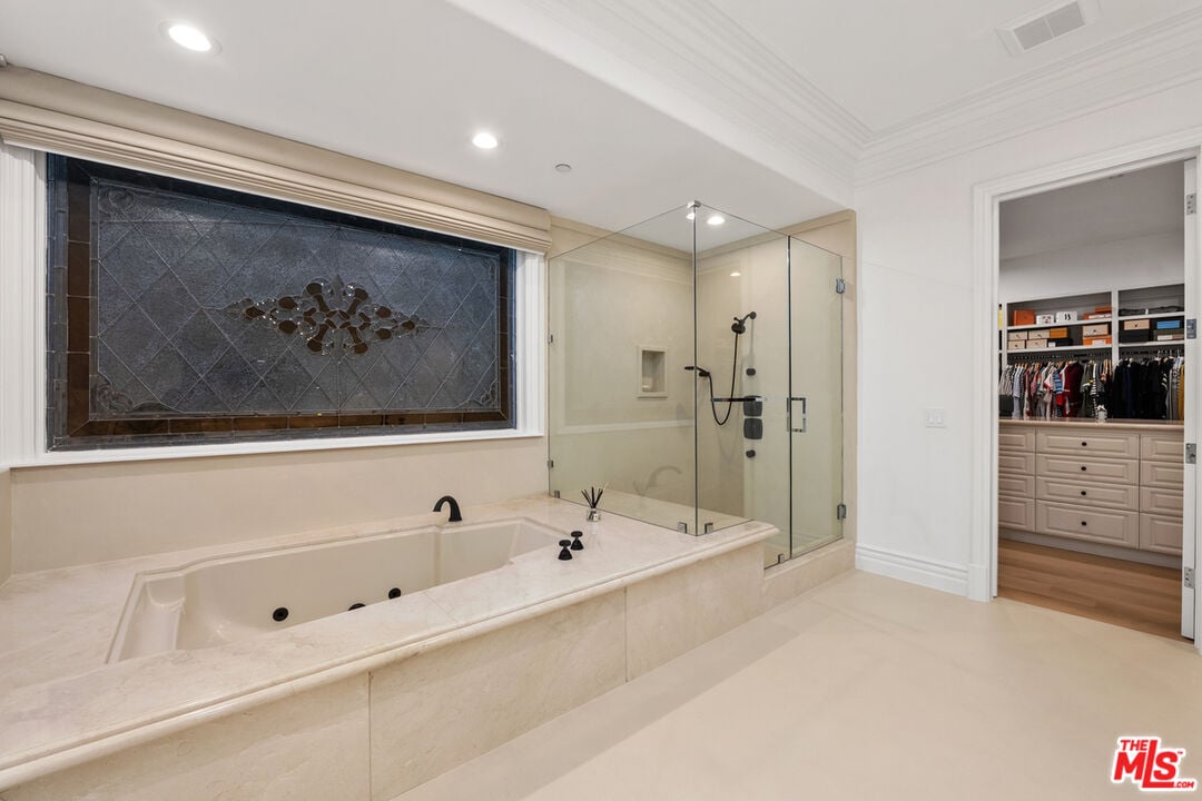 Ivory Arcadia, Martin Lane, 90210