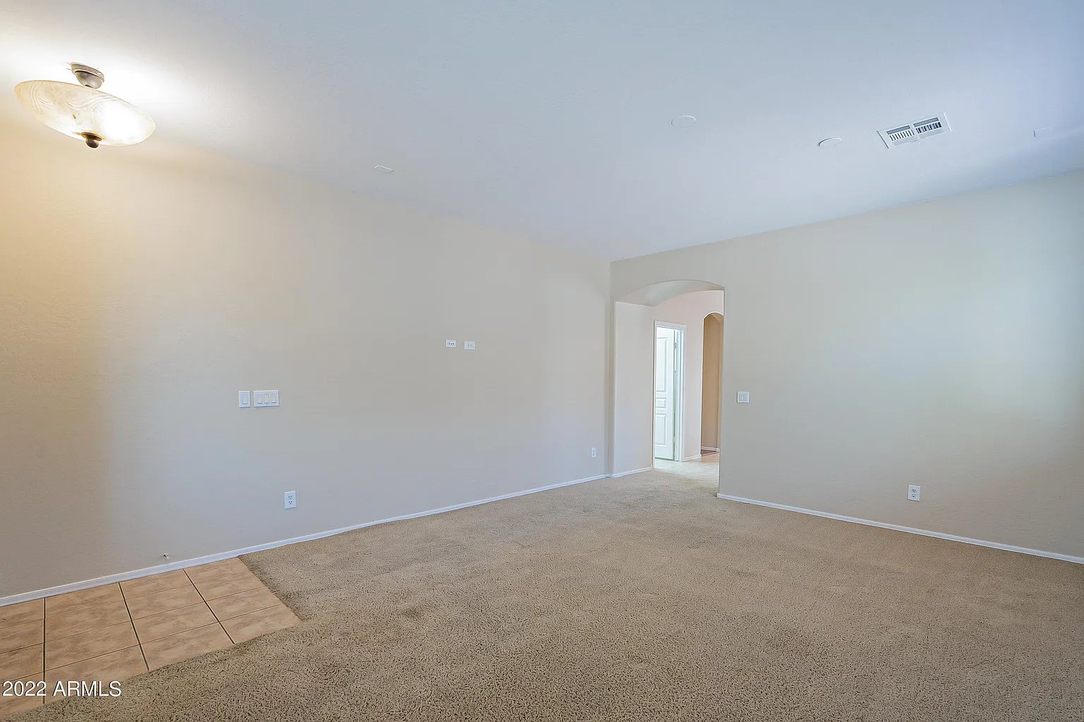 44132 W Askew Dr