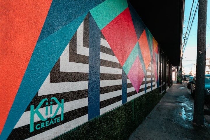 Beach House Apt 8 • King Studio w/ Kitchenette - Airbnb