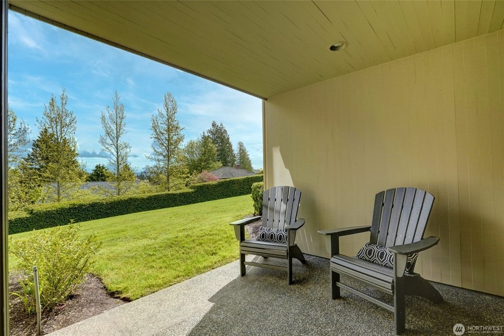5051 50th Avenue NE #40