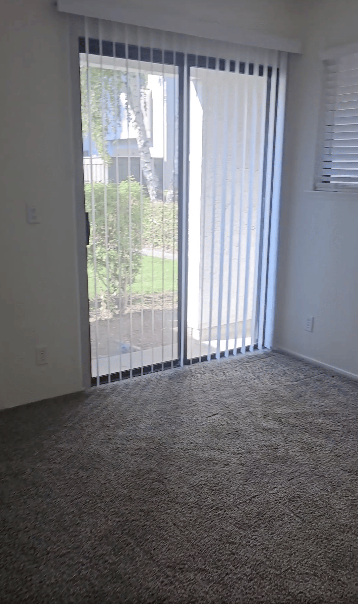 1055 N Capitol Ave 165 | Before Staging