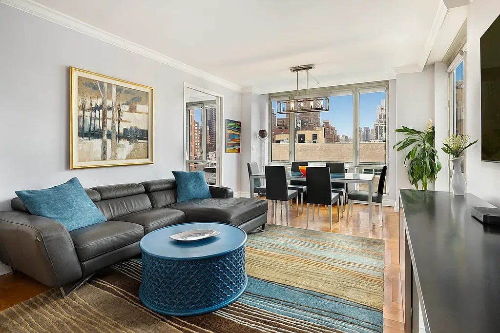 401 East 60th Street #9D+