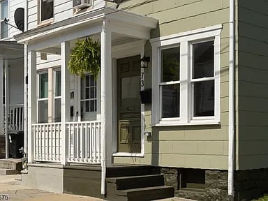 73 Colby Pl