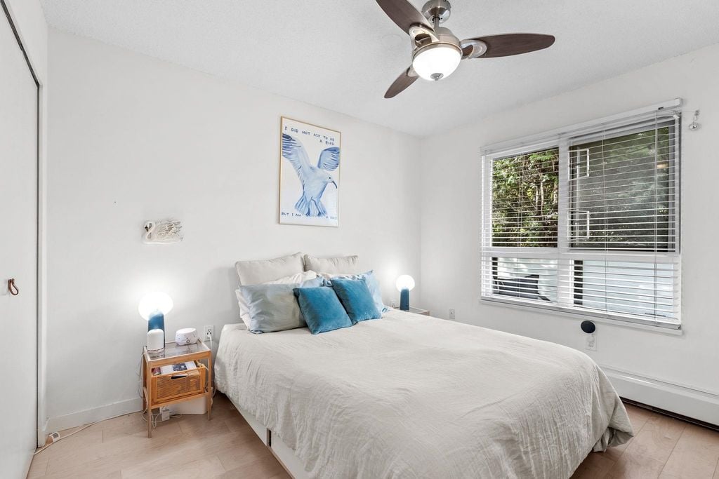 2328 Oxford St, #204