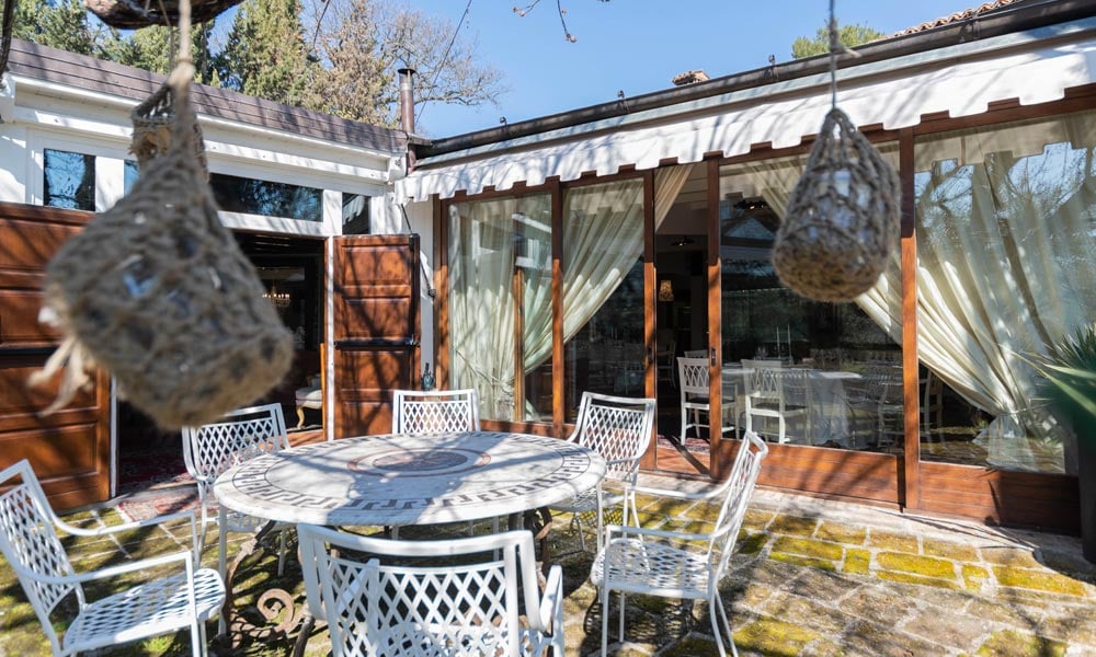 Matching Home & Business Near Fano 
