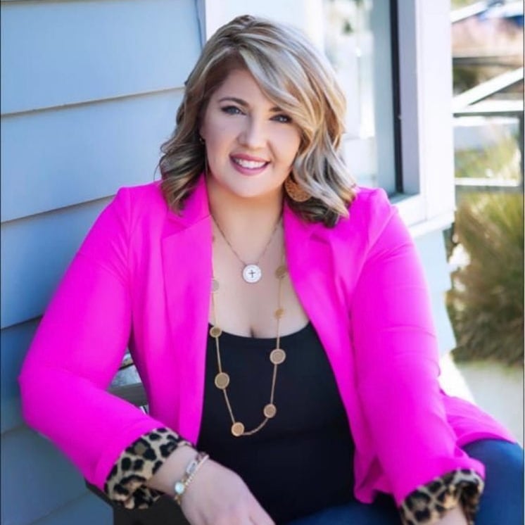 Kristen Garriga Pass Christian, MS Real Estate Agent Headshot