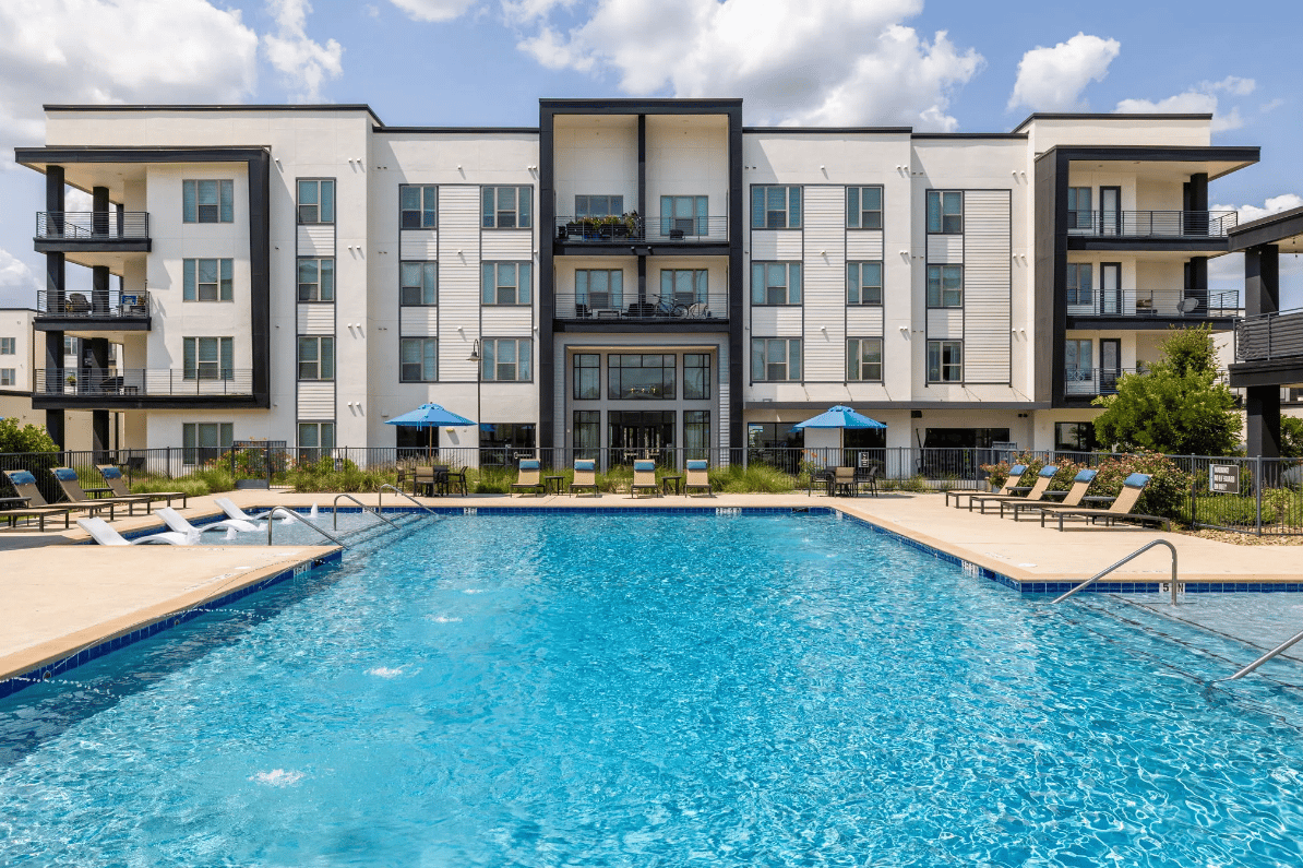 Enjoy up to 8 WEEKS FREE Base Rent! Call now to learn more!