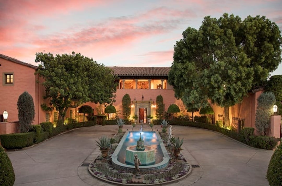 Valley Villa