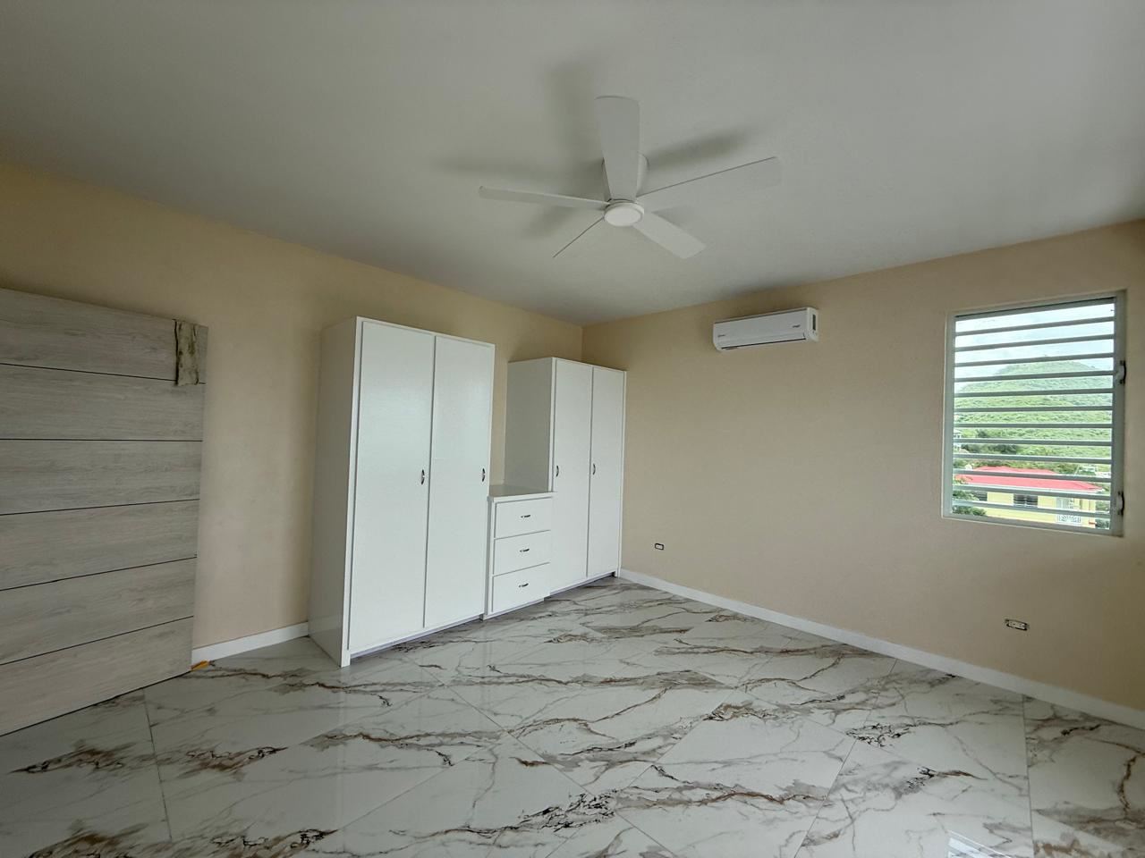 1050 Hannah Estate 1 Bedroom Apartment