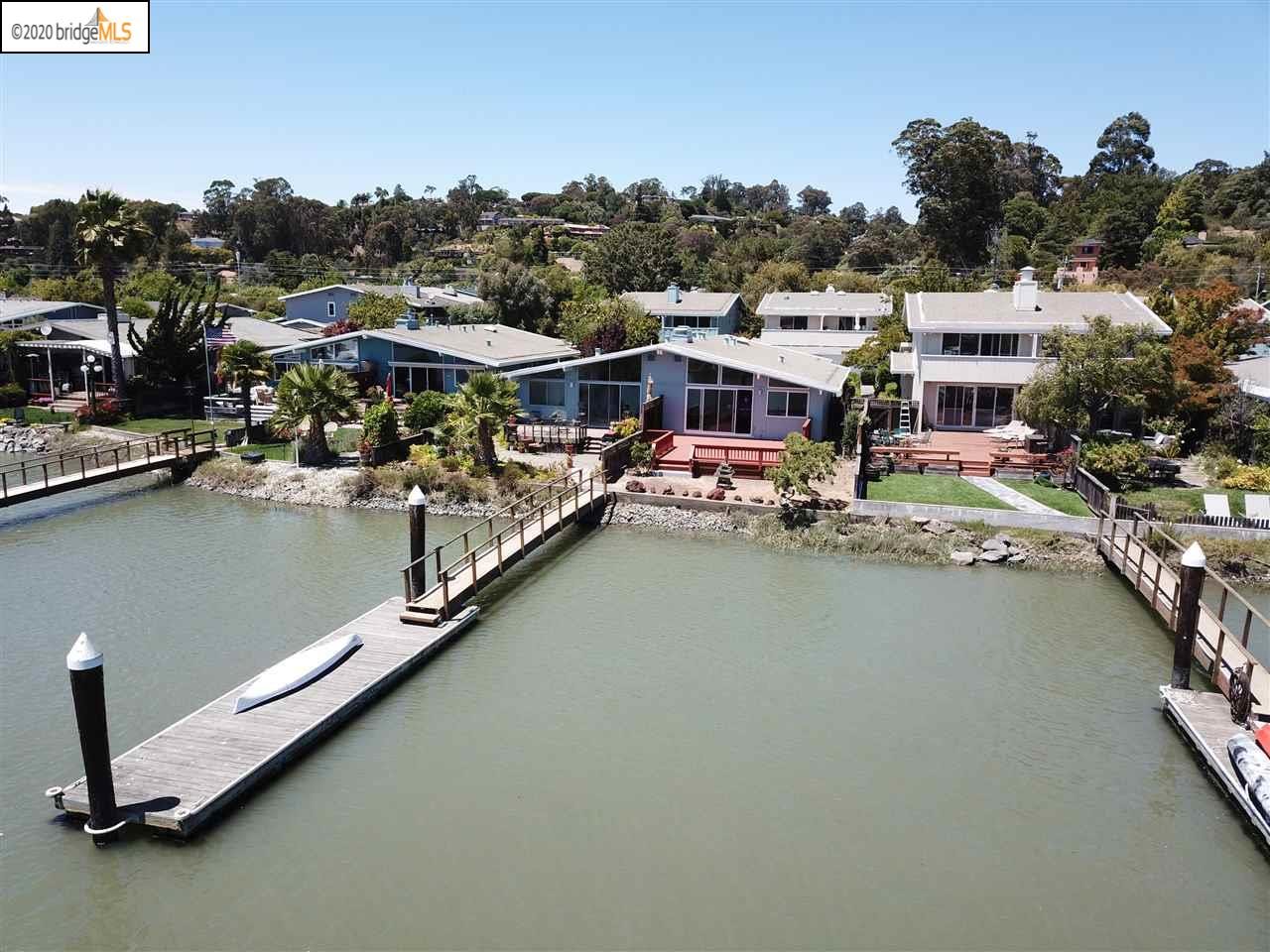 24 Porto Bello Dr