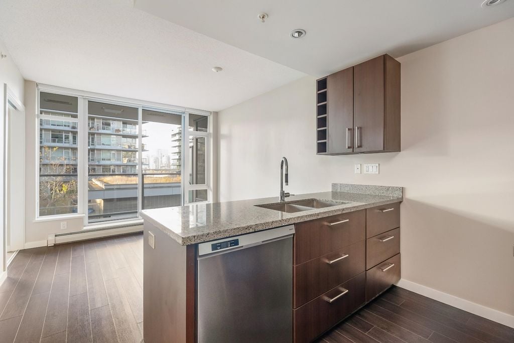 138 W 1 Ave, #507
