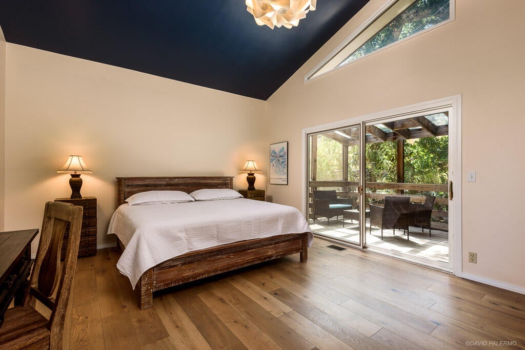 1150 Toro Canyon