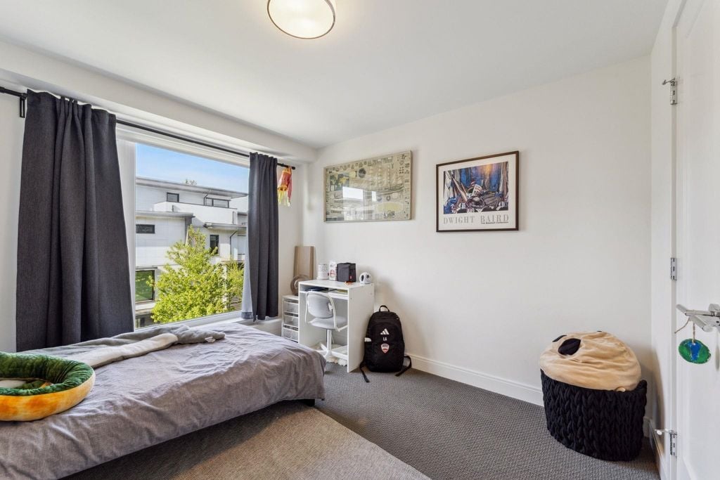 525 E 2nd St, #425