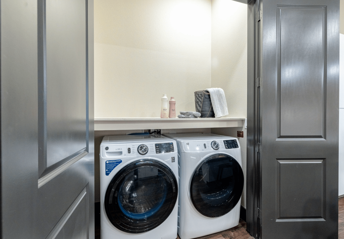 1 month free on 12+ month leases