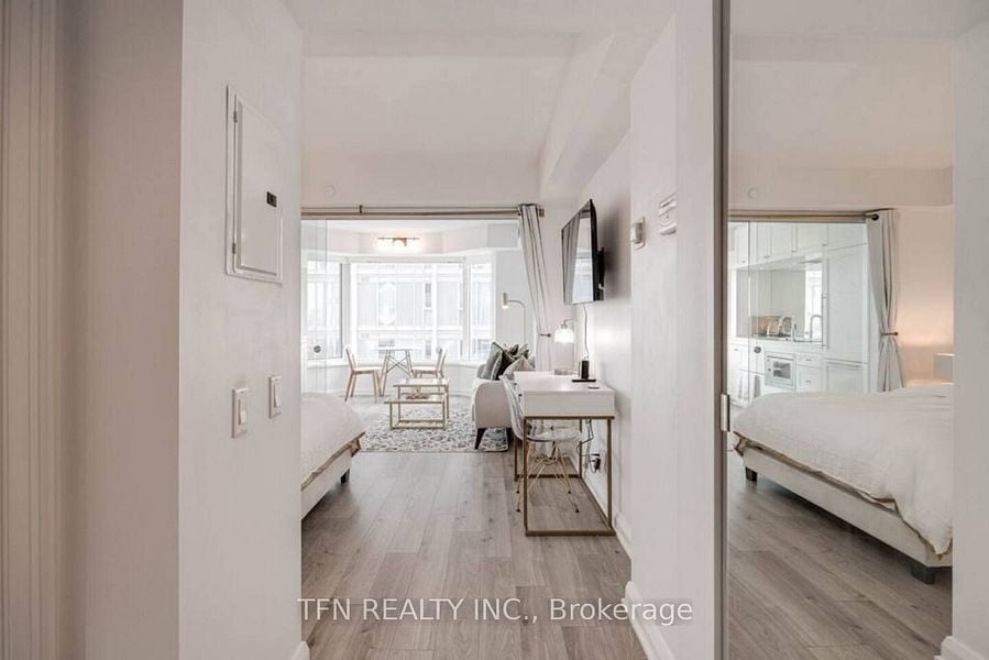 155 Yorkville Ave Unit: 2910