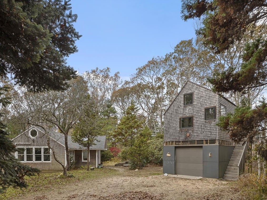10 Old Courthouse Rd
