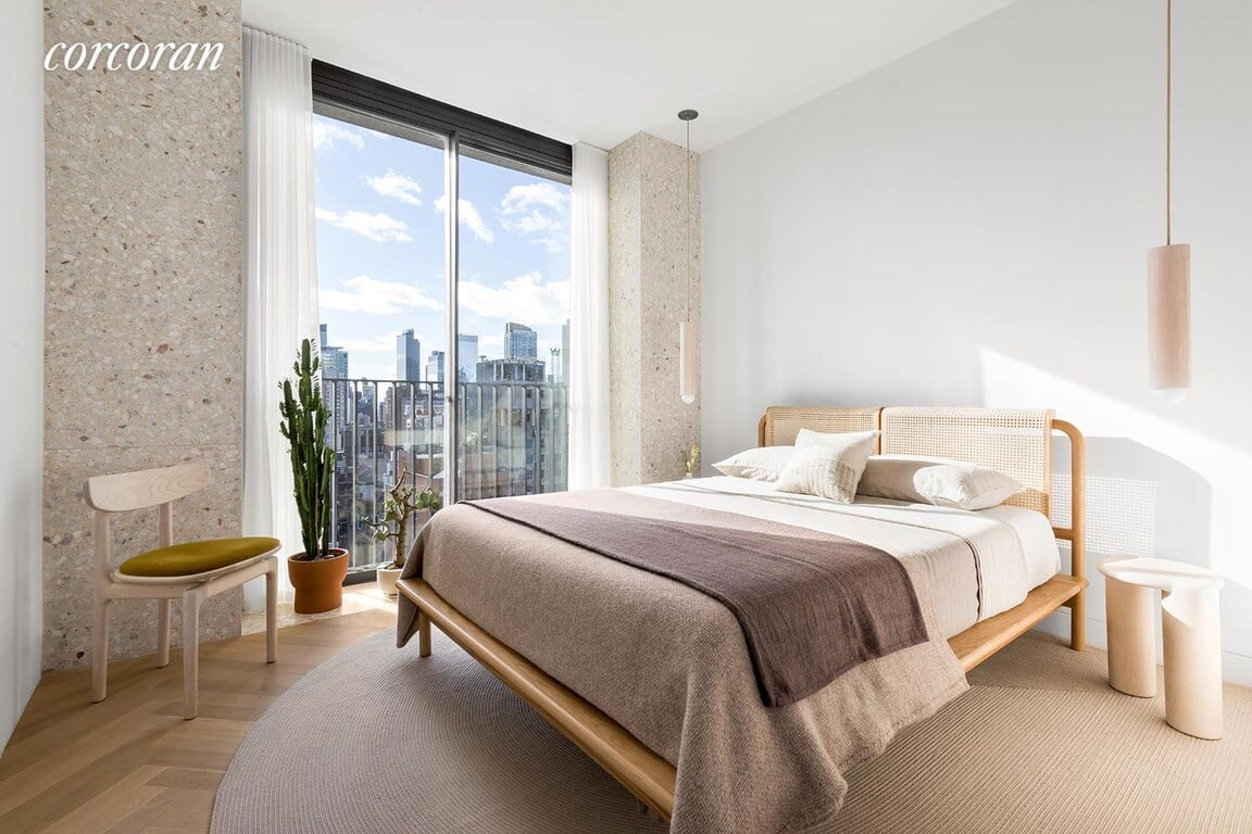 16 W 40th Street #27B