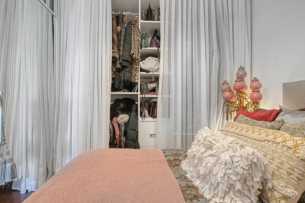 60 Absolute Avenue 1507