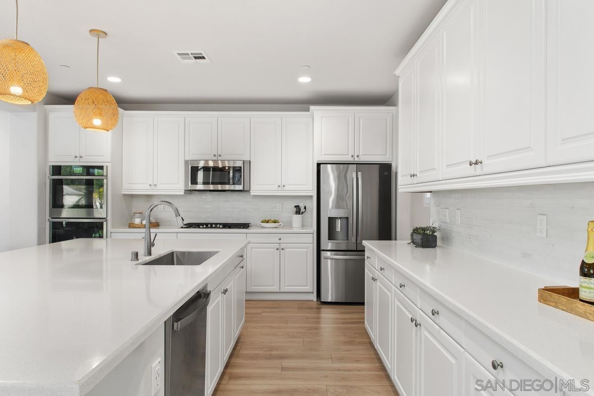 30833 Palette Rd