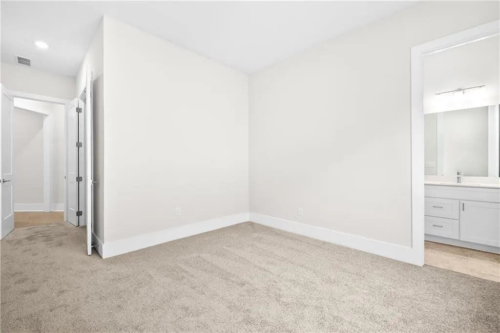 910 Garden Reserve Ln