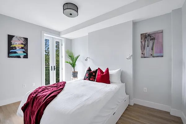 453 Putnam Avenue #2