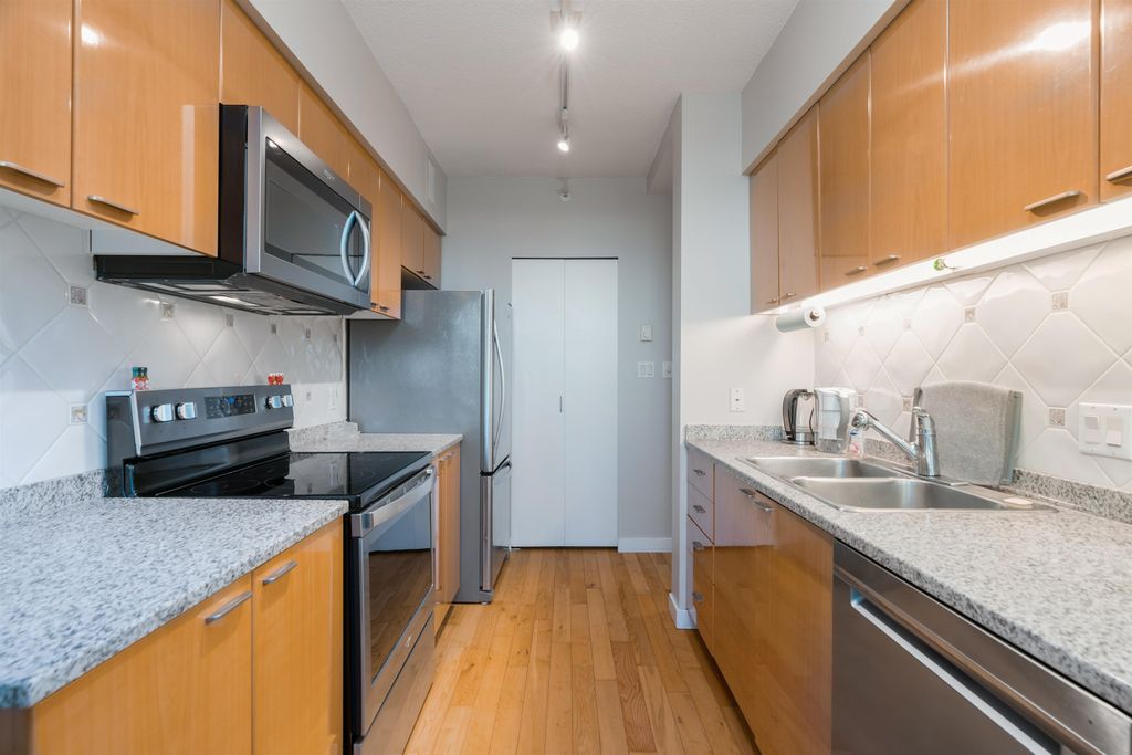1288 W Georgia St, #3405