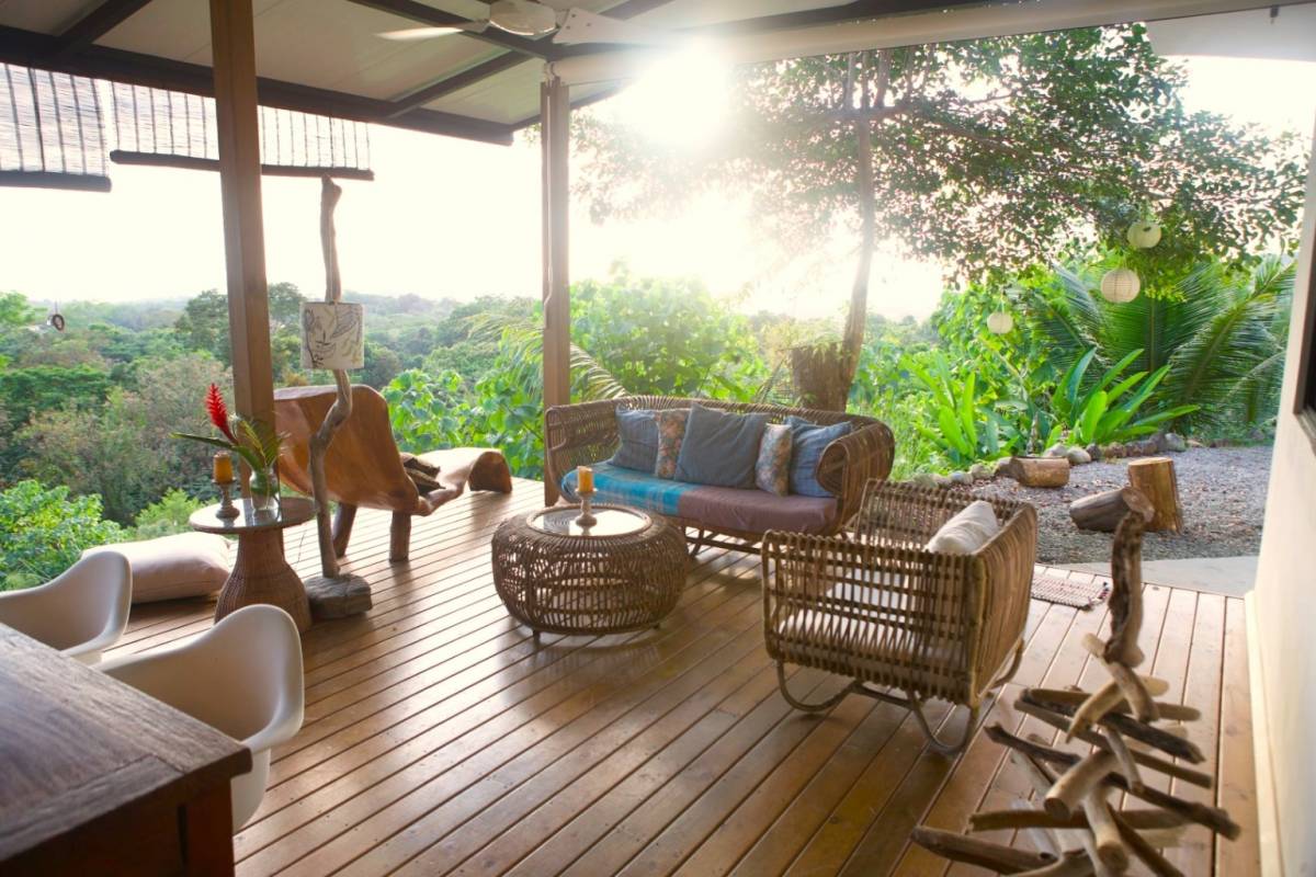 Terra Lodge - Income producing property with two apartments, swimming pool and 1 bedroom home.