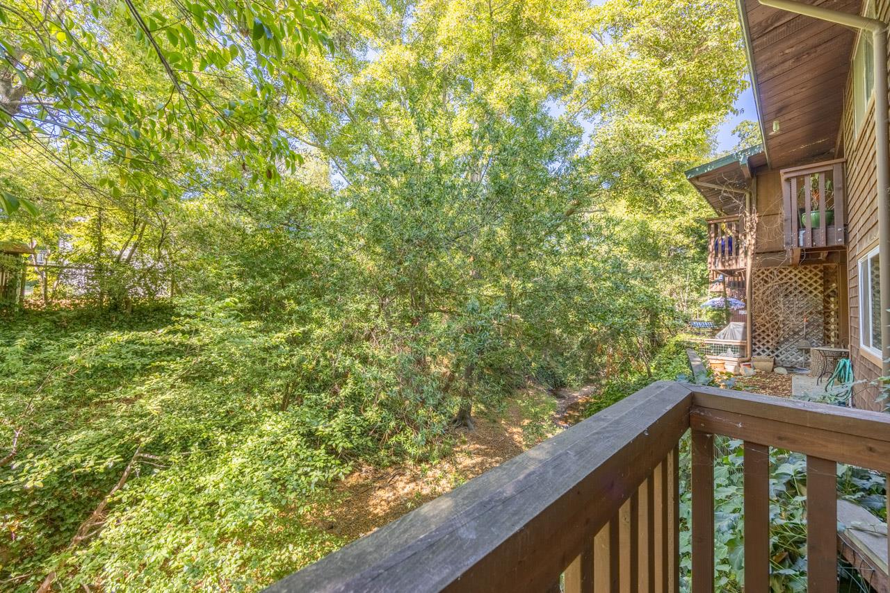 84 Madrone Ave #20