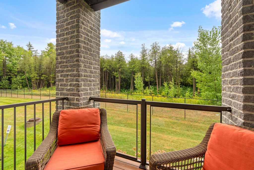 52 Magnolia Way, Unit 102