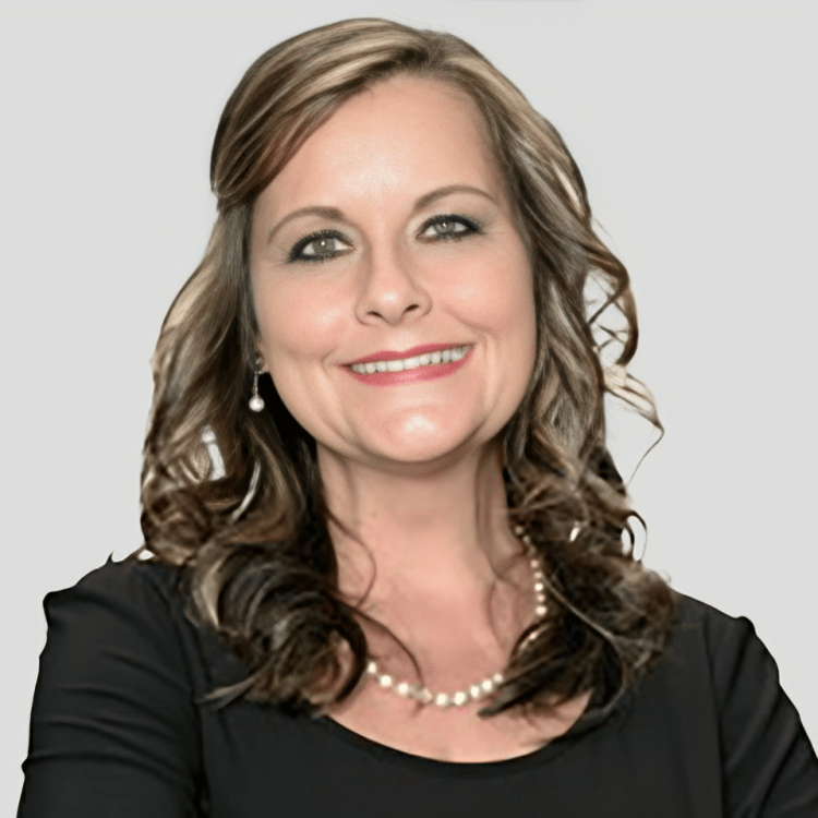 Billie Martino Lakeland, FL Real Estate Agent Headshot