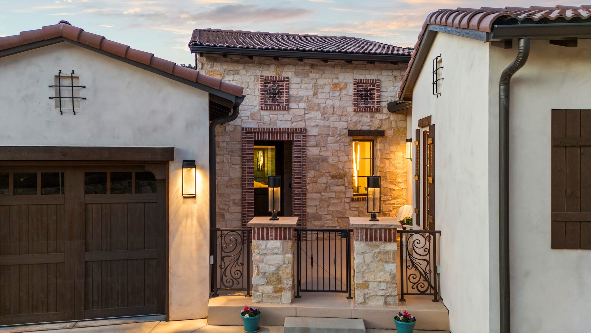 8278 Raphael Lane
