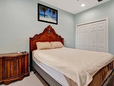 5030 Dulce Ct