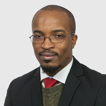 Daniel Alteon Orlando, FL Real Estate Agent Headshot